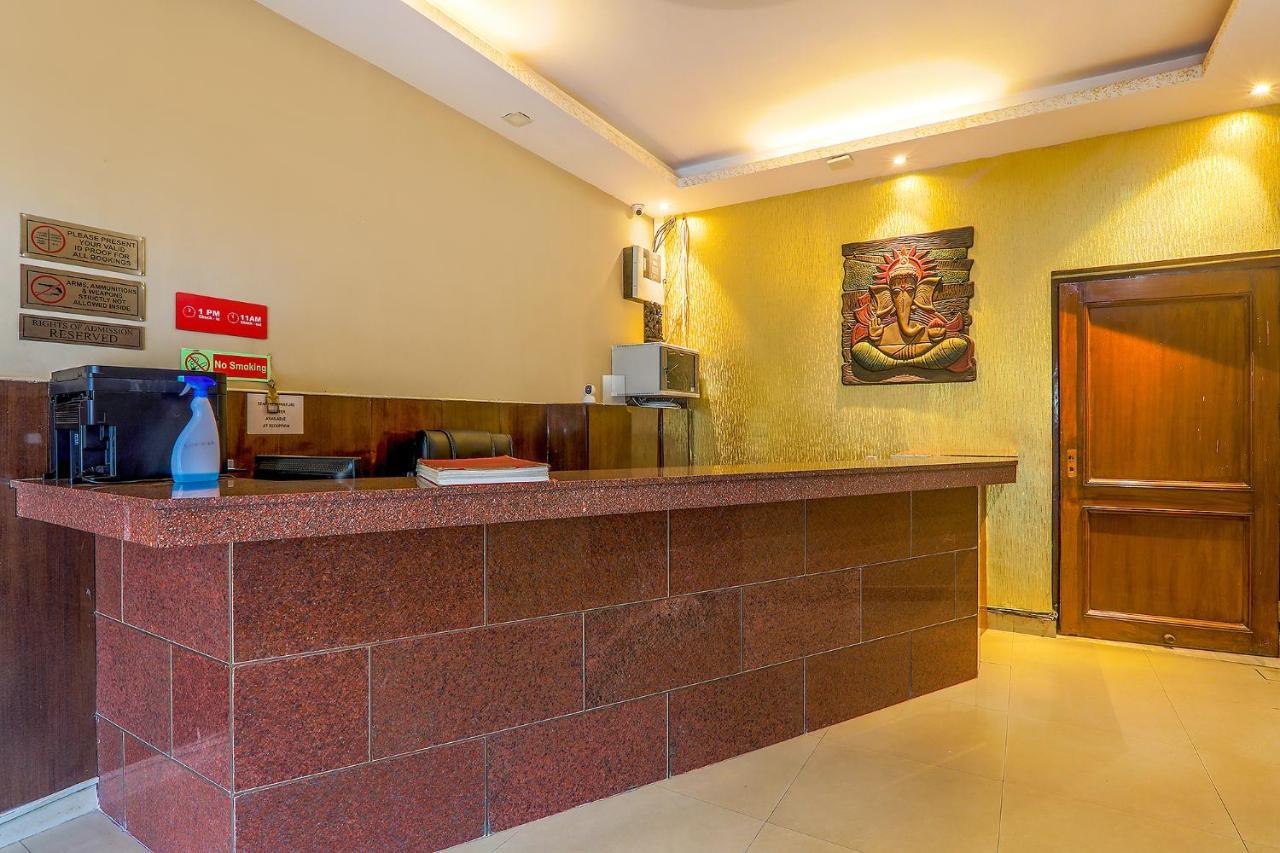 Hotel Executive Hasanganj Exterior photo